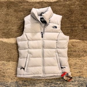 NEVER WORN (NWT) North Face Puffy Goose Down Vest